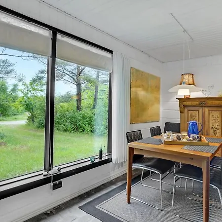 Lovely In With Wifi Holiday home *